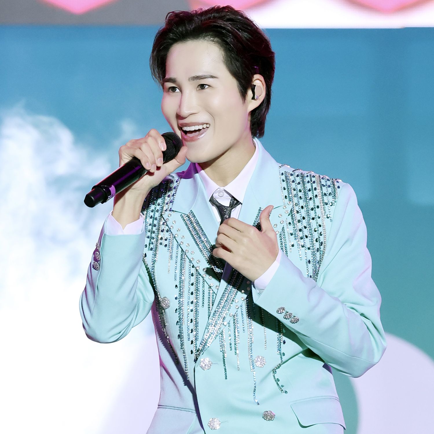 김희재의 최신 사진