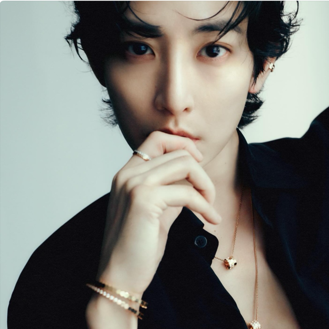 Behind-the-scenes cut of Lee Soohyuk