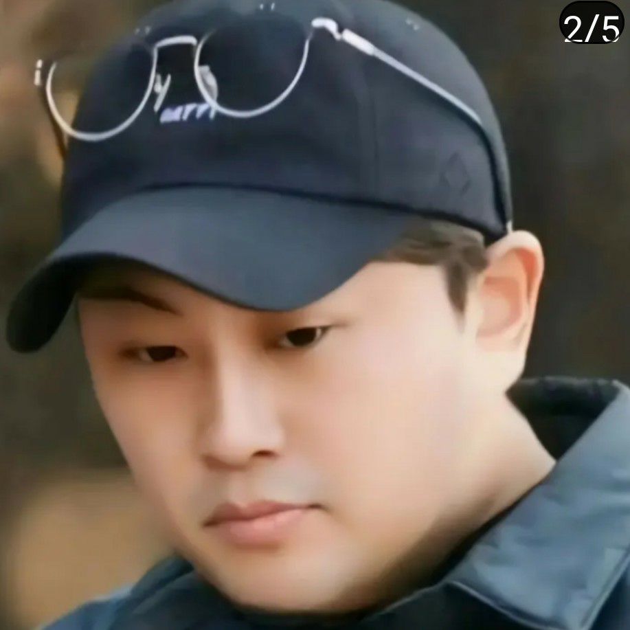 A moment captured by a fan of Kim Hojoong
