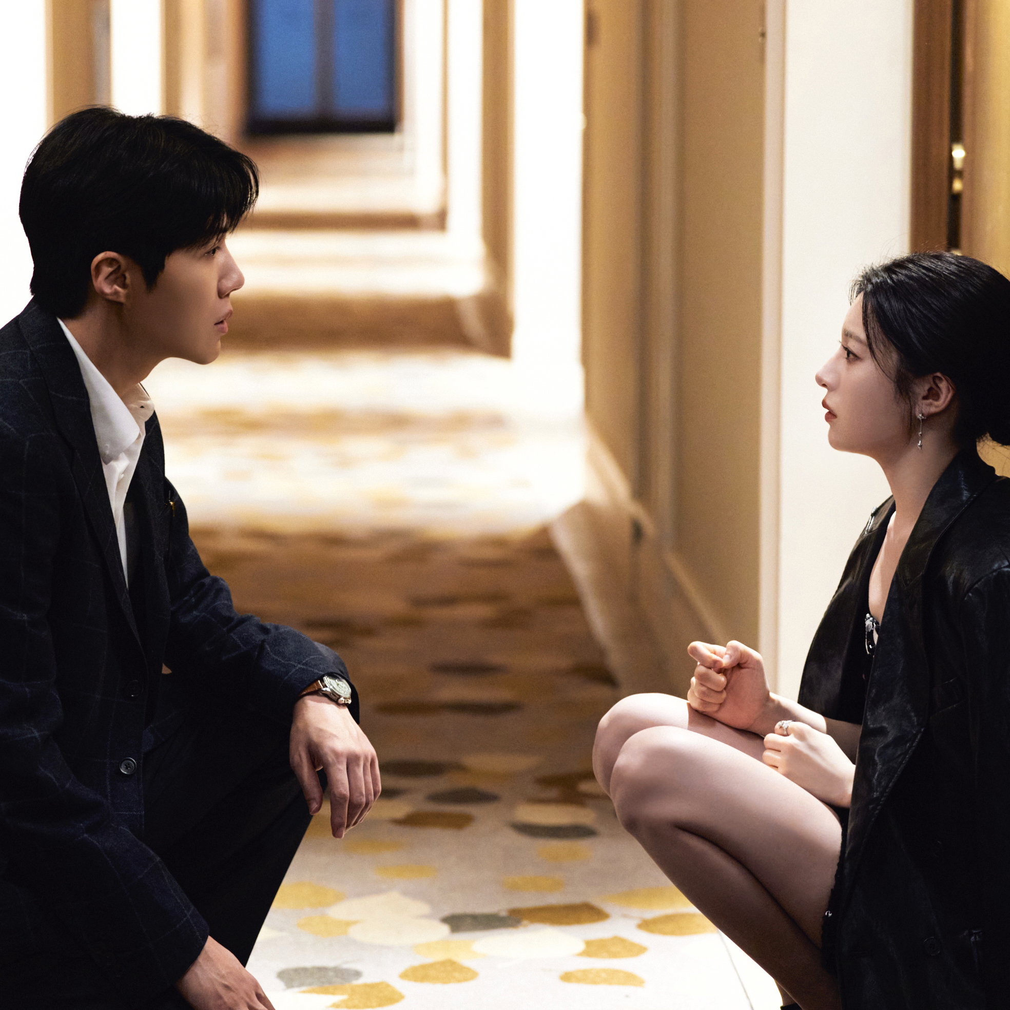 Behind-the-scenes cut of Kim Seonho