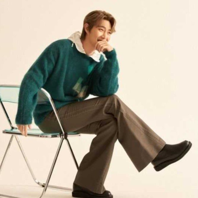 Behind-the-scenes cut of Son Taejin