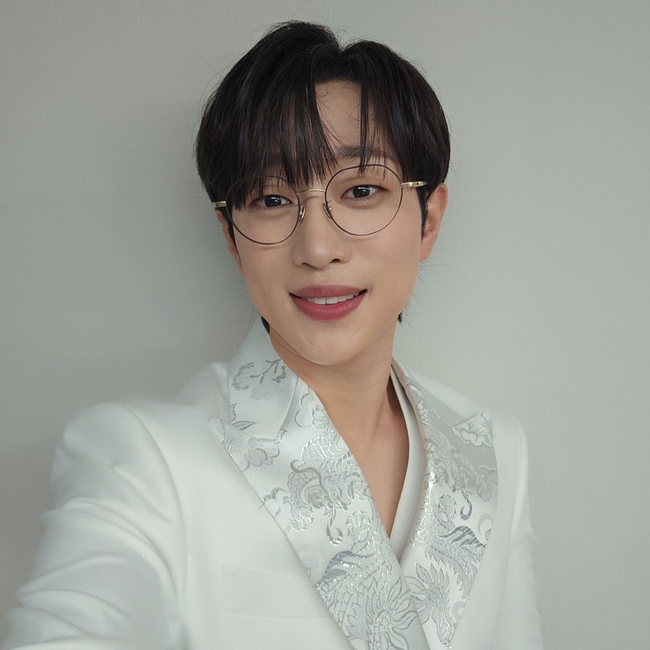 Recent activity shot of An Sunghoon