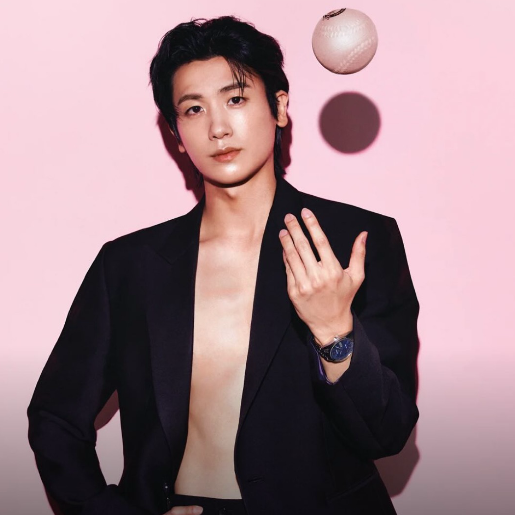 Recent activity shot of Park Hyungsik