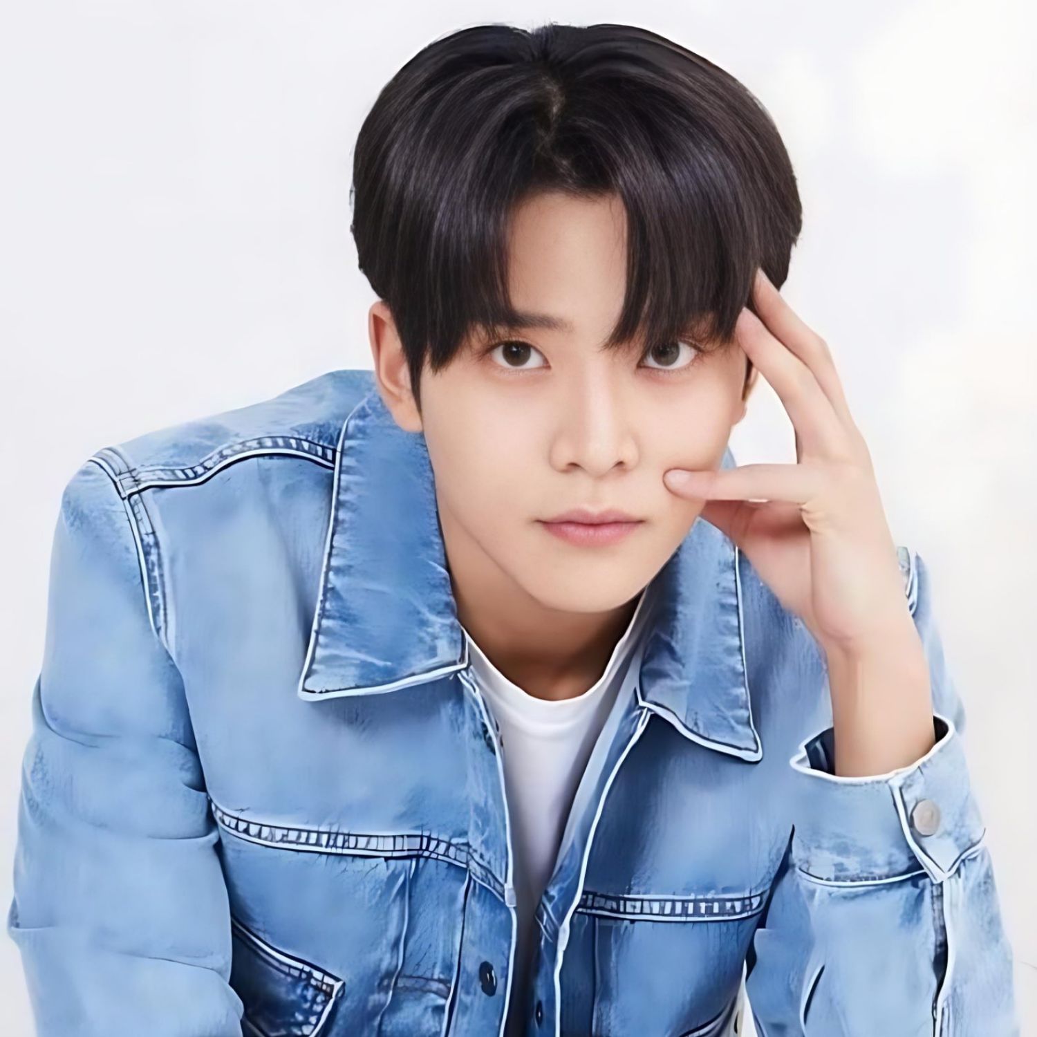 A moment captured by a fan of Rowoon