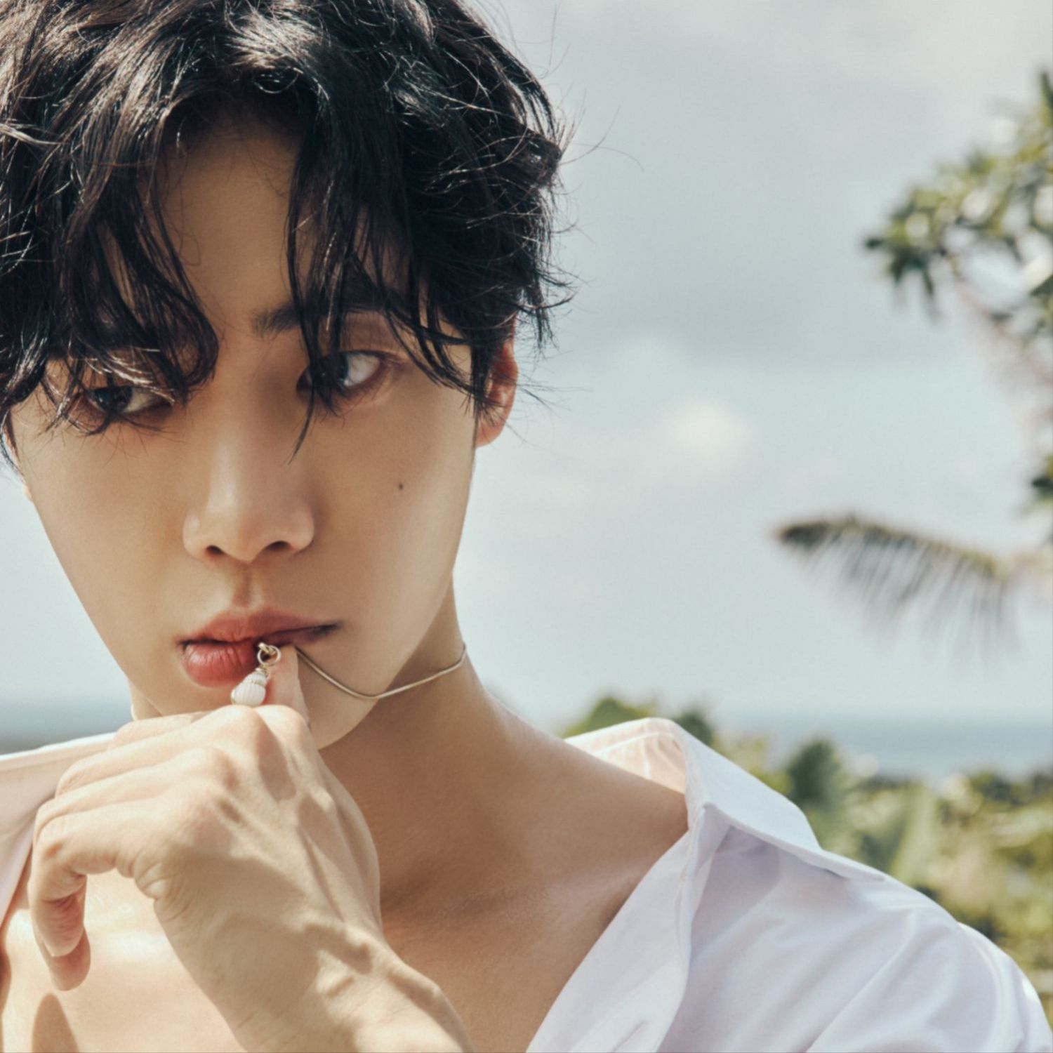 Behind-the-scenes cut of Choo Youngwoo