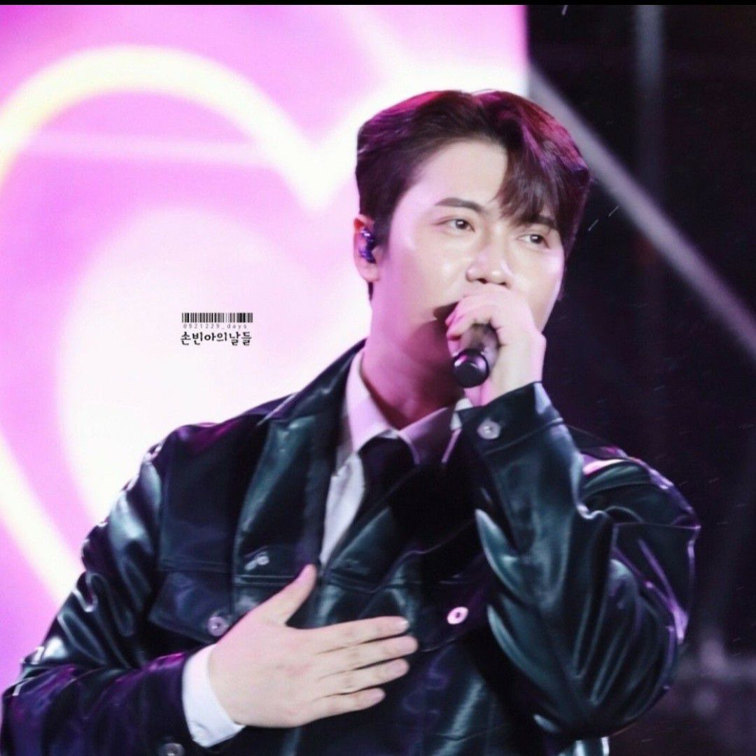 Recent activity shot of Son Binah