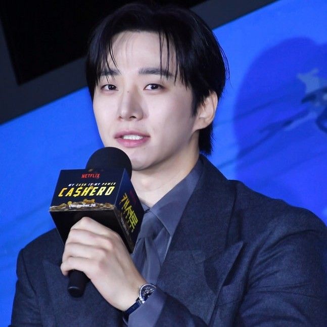 李俊昊的最新照片