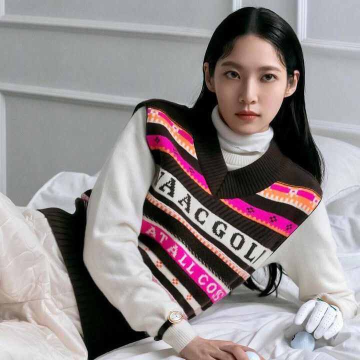 Latest photo of Gong Seungyeon