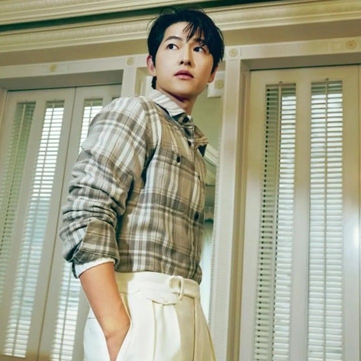 Foto kegiatan terbaru dari Song Joongki