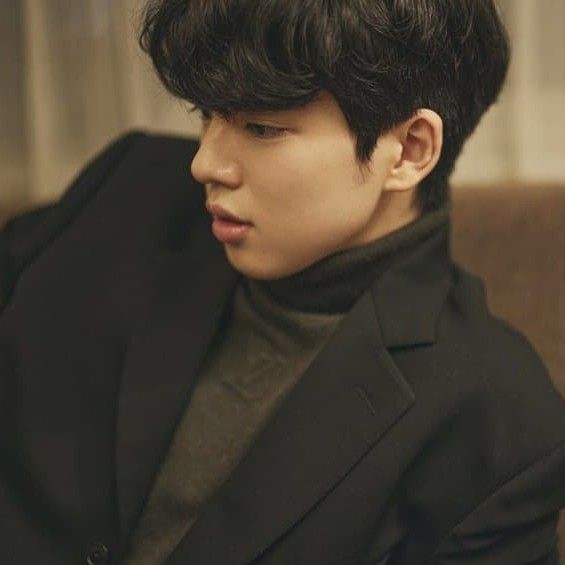 A moment captured by a fan of Cha Junhwan