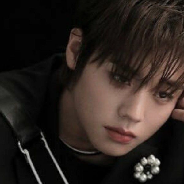 Recent activity shot of Park Jihoon