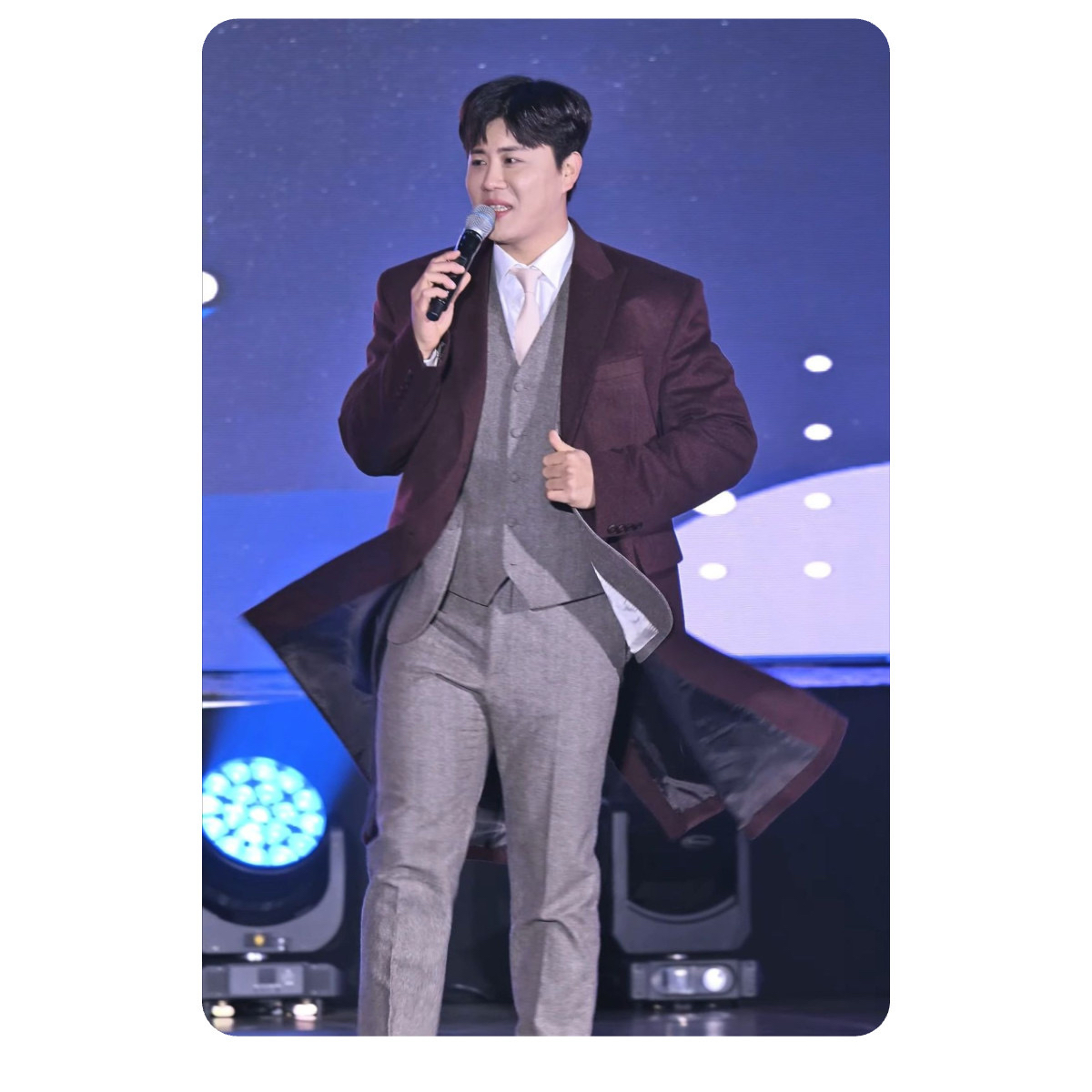 Recent activity shot of Jin Haesung