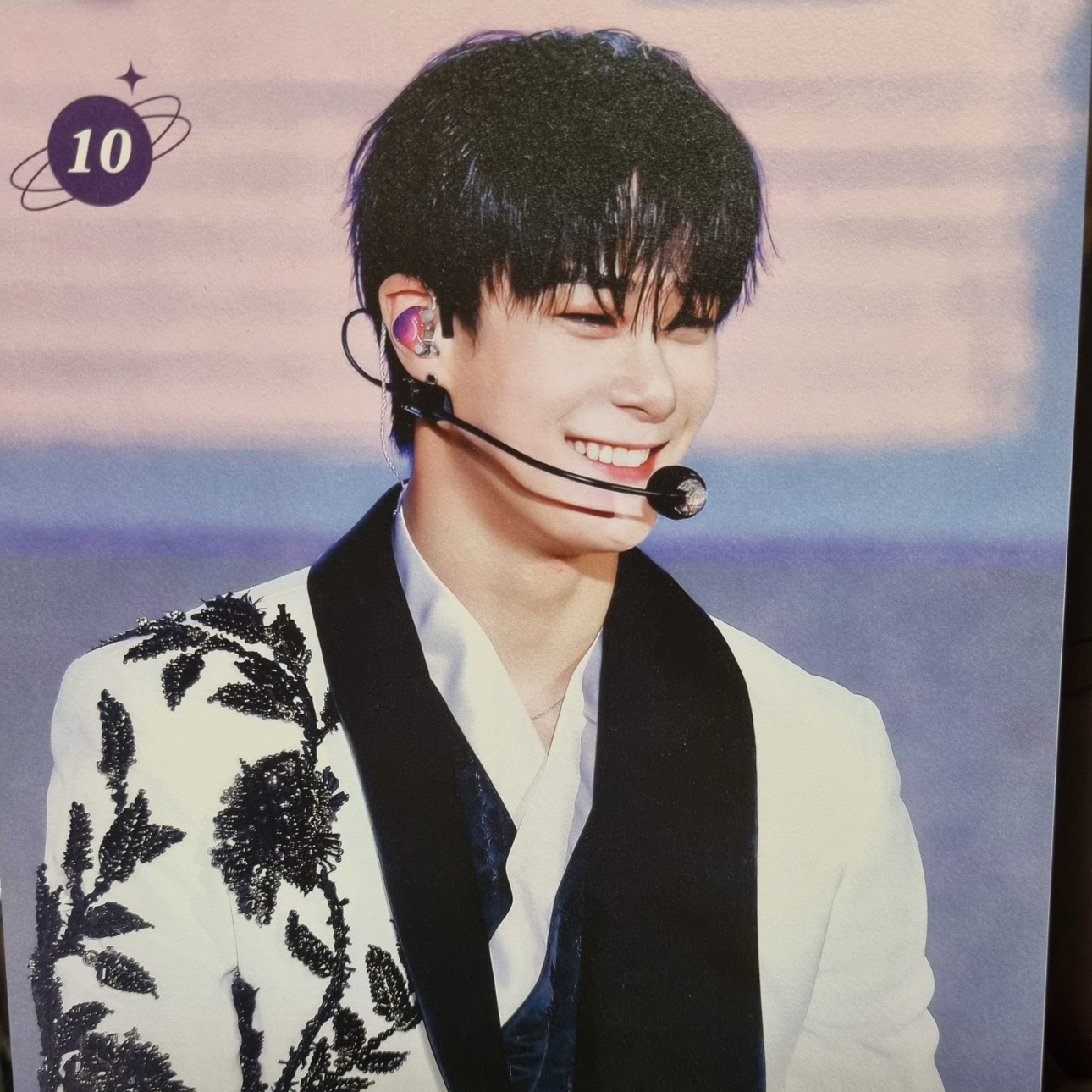 Recent activity shot of Cha Eunwoo