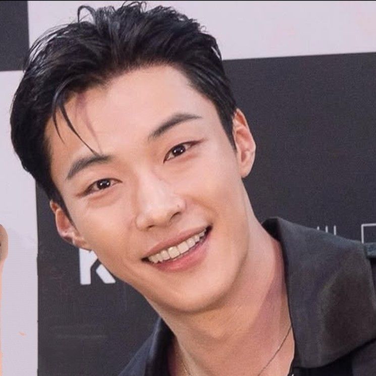 Behind-the-scenes cut of Woo Dohwan