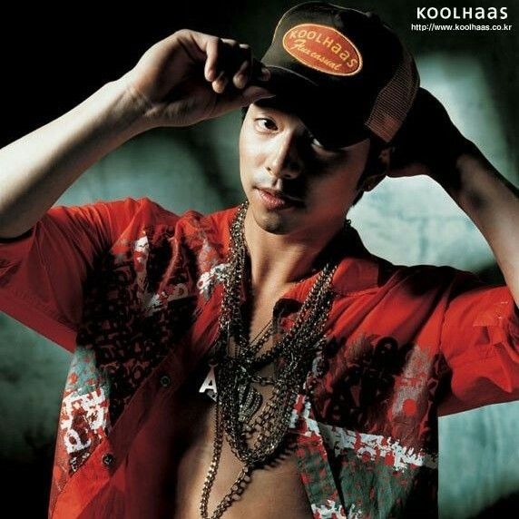 A moment captured by a fan of Gong Yoo