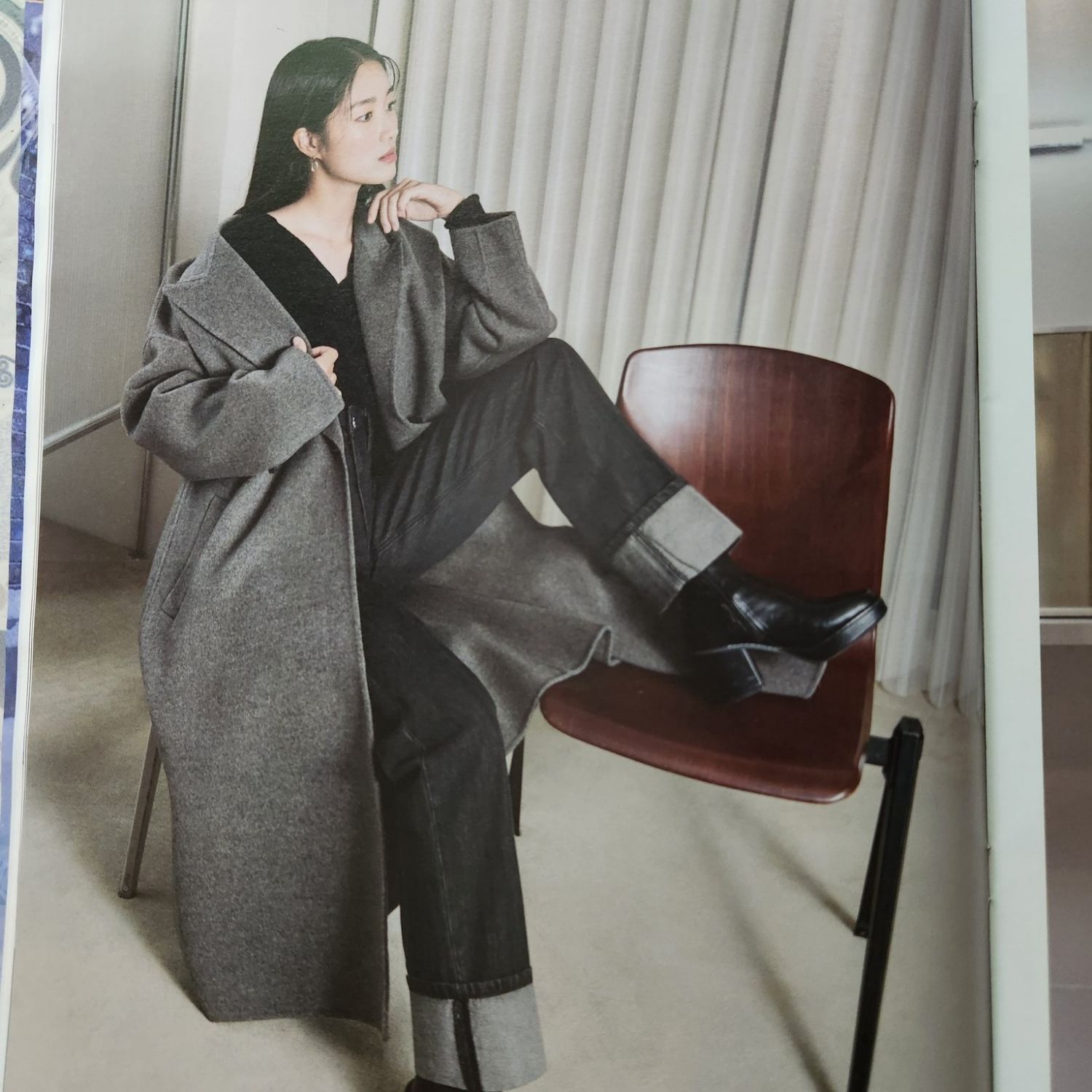 Recent activity shot of Kim Hyeyoon