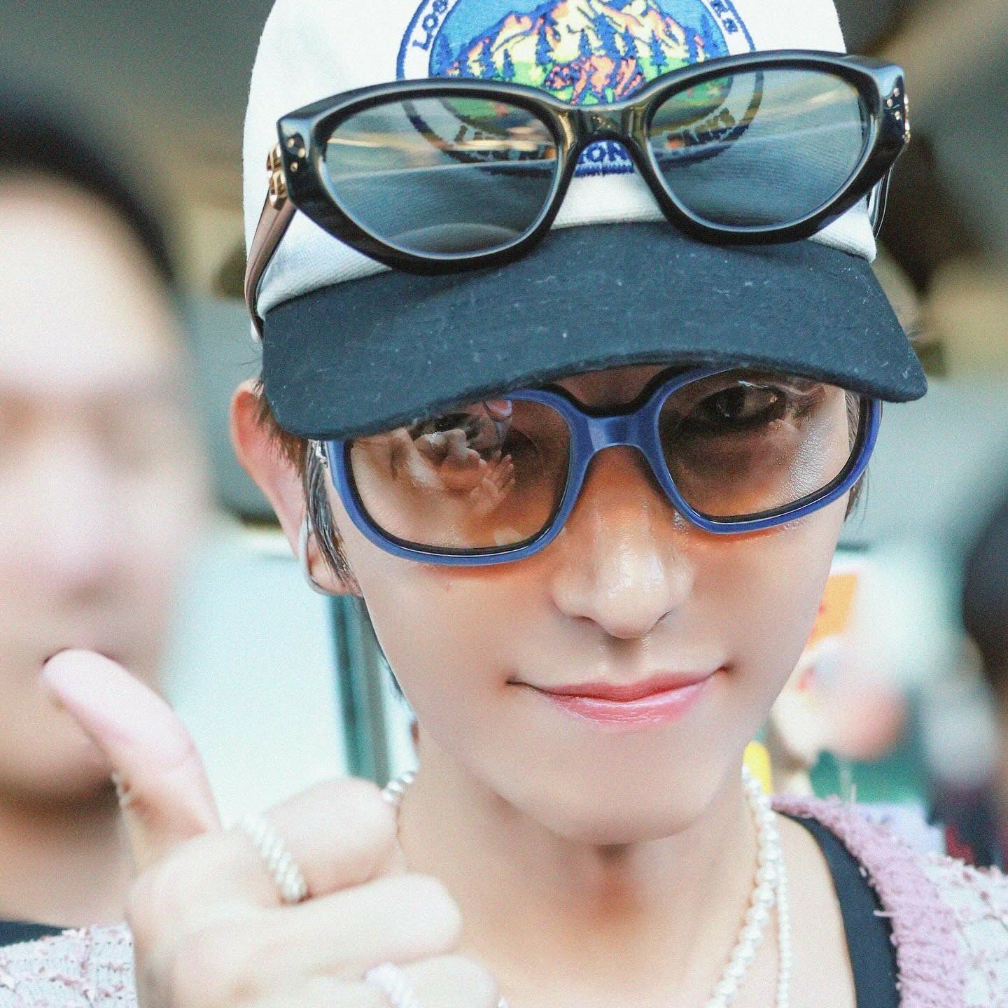 Behind-the-scenes cut of Lee Joongi
