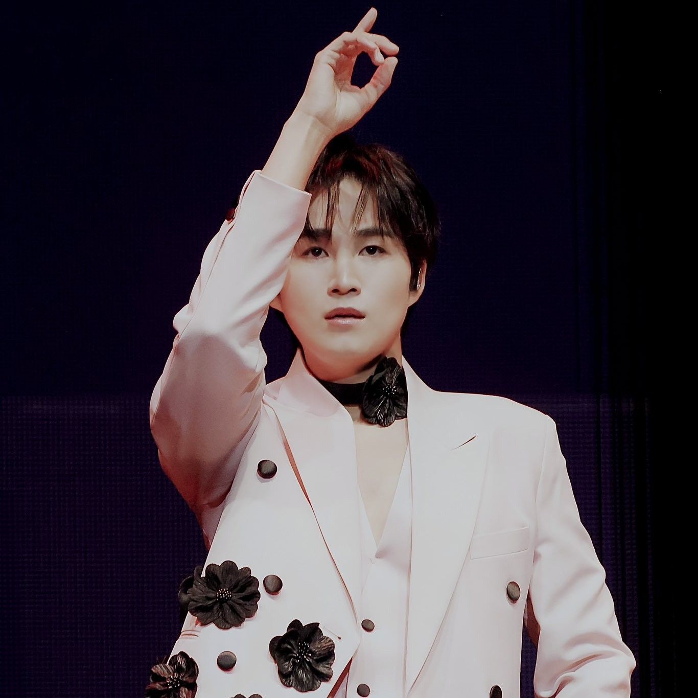 粉丝拍下的金熙栽瞬间