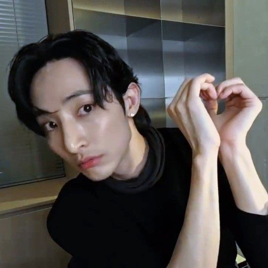 Recent activity shot of Lee Soohyuk