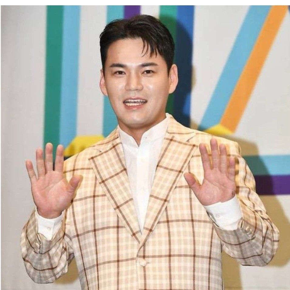 A moment captured by a fan of Lee Jung