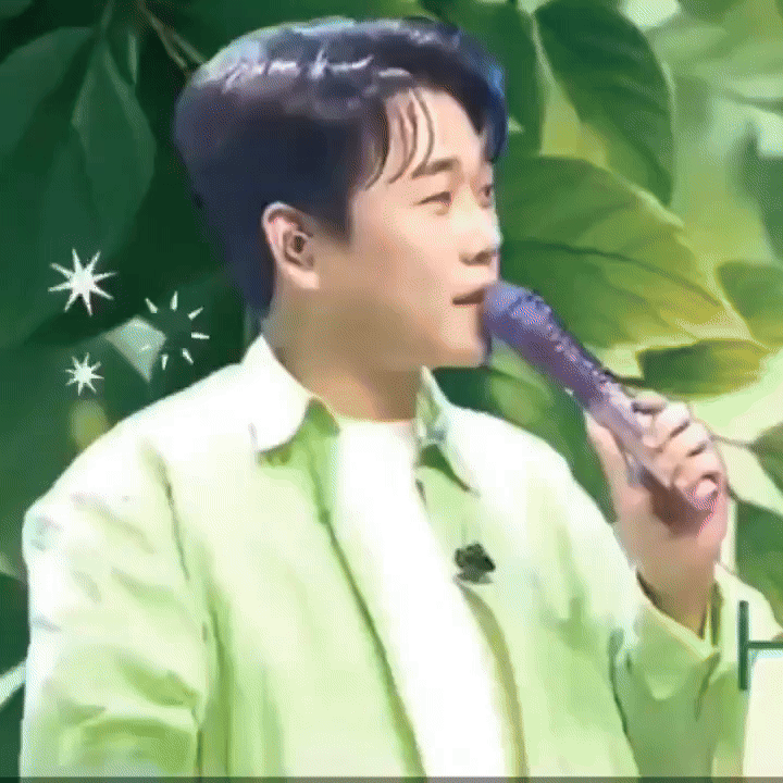 Behind-the-scenes cut of Hwang Youngwoong