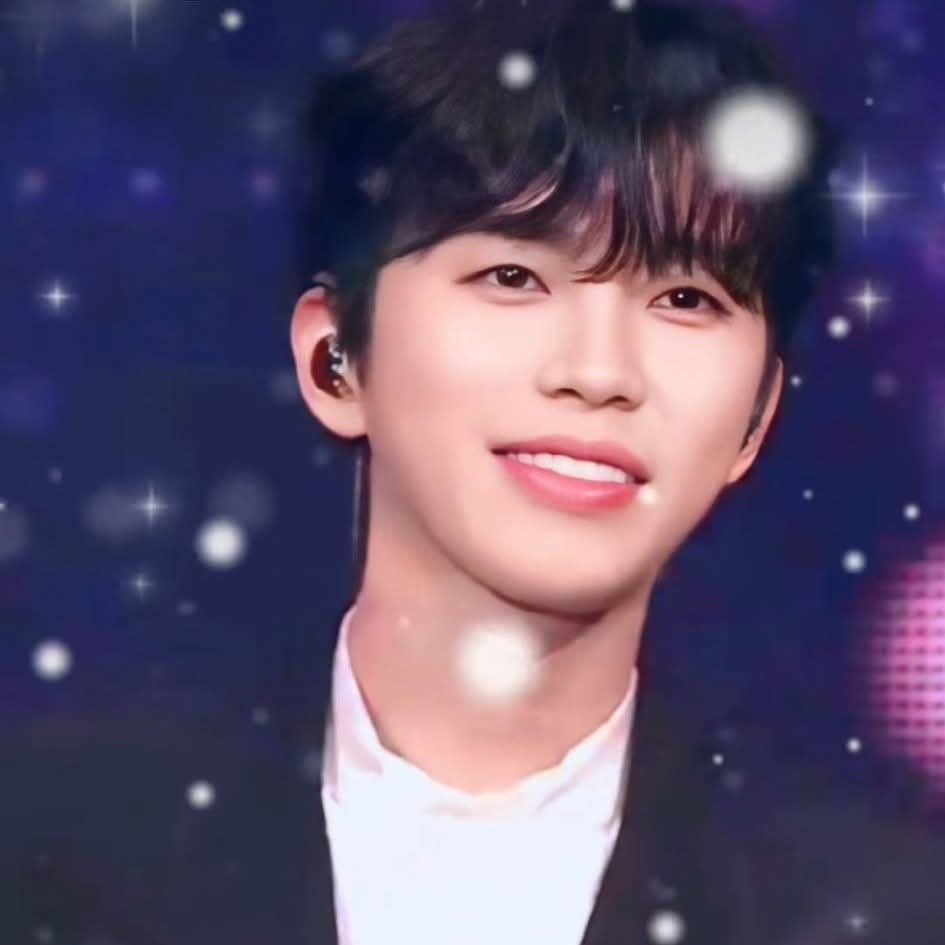 Foto terbaru dari Lim Youngwoong