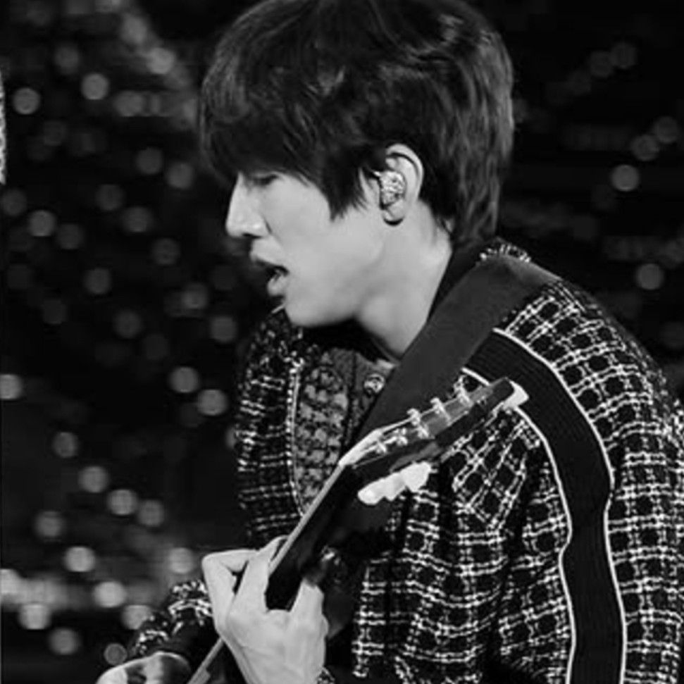 粉絲拍下的李承允瞬間