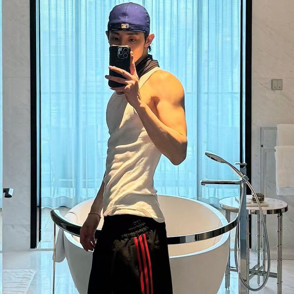Latest photo of Lee Soohyuk