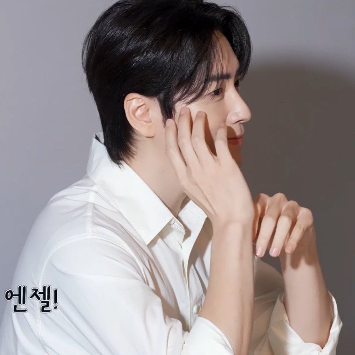 Behind-the-scenes cut of Lee Joonhyuk