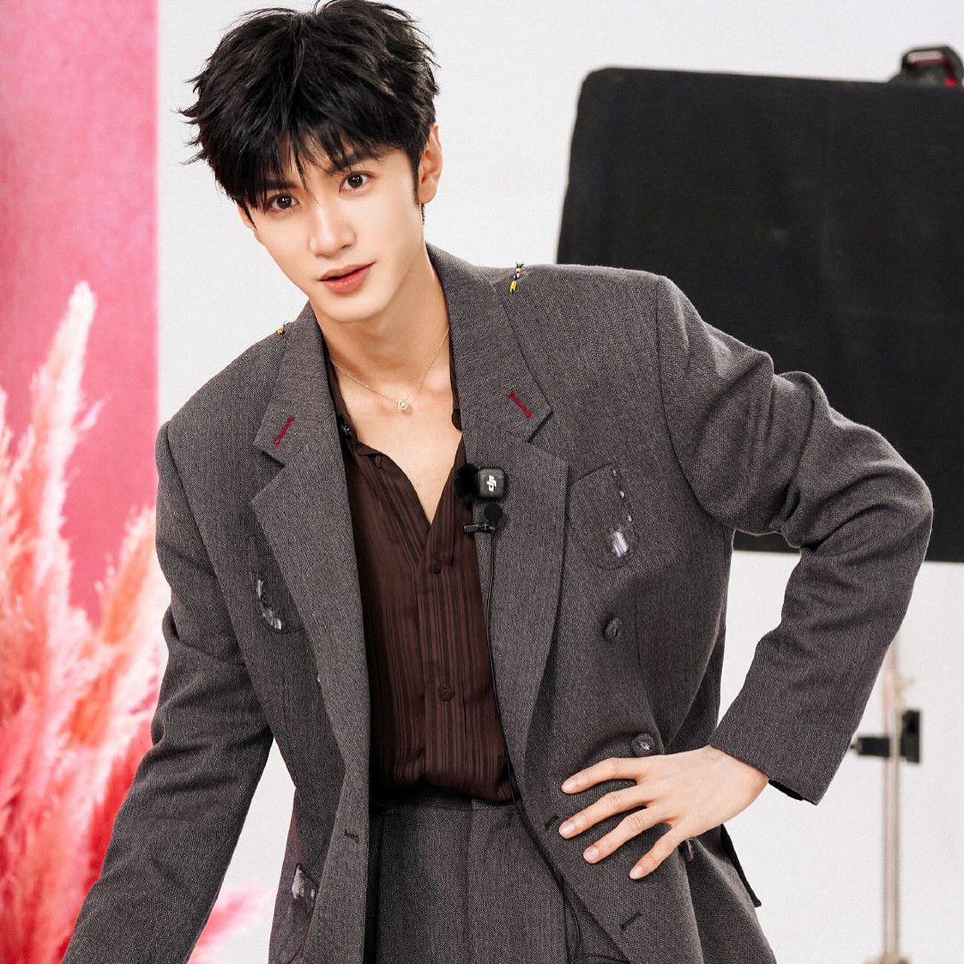 A moment captured by a fan of Chen Zhe Yuan