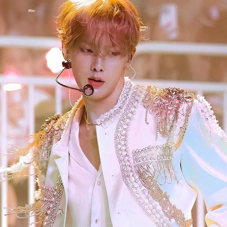 윤산하의 최신 사진