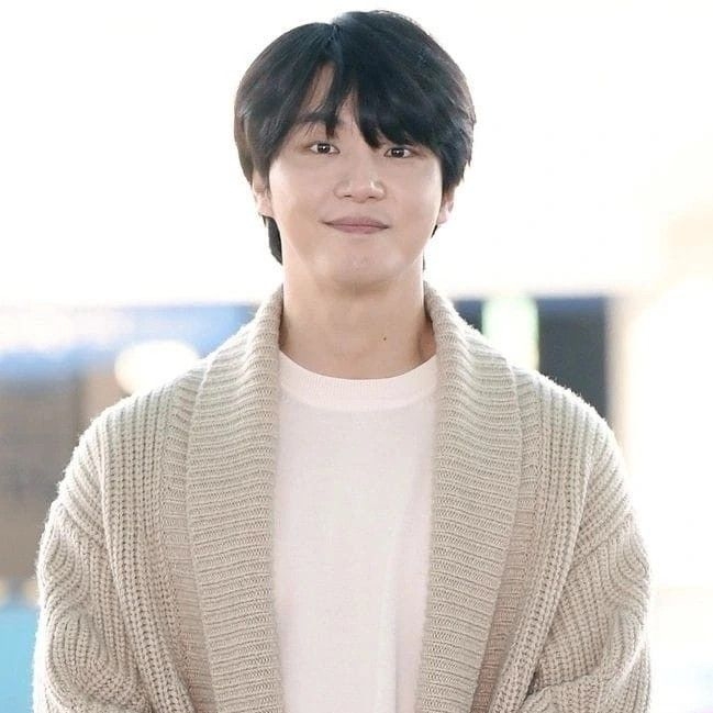 Recent activity shot of Yoon Shiyoon