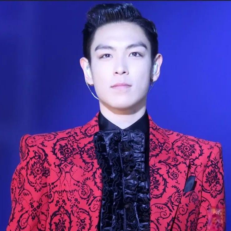 A moment captured by a fan of T.O.P