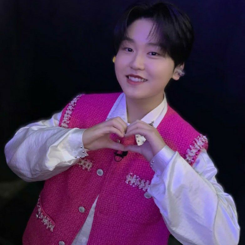 Recent activity shot of Park Sungon