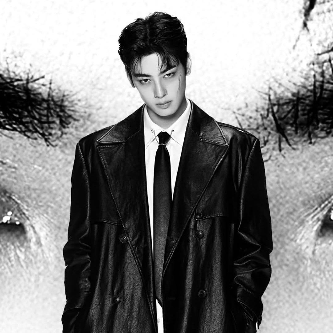 Recent activity shot of Cha Eunwoo