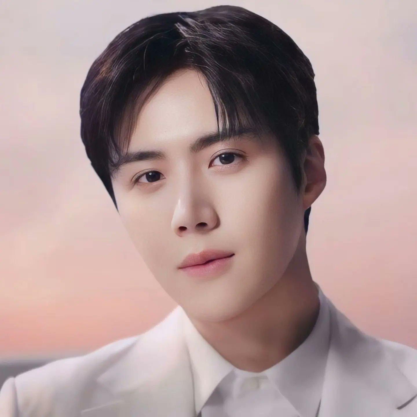 Behind-the-scenes cut of Kim Seonho