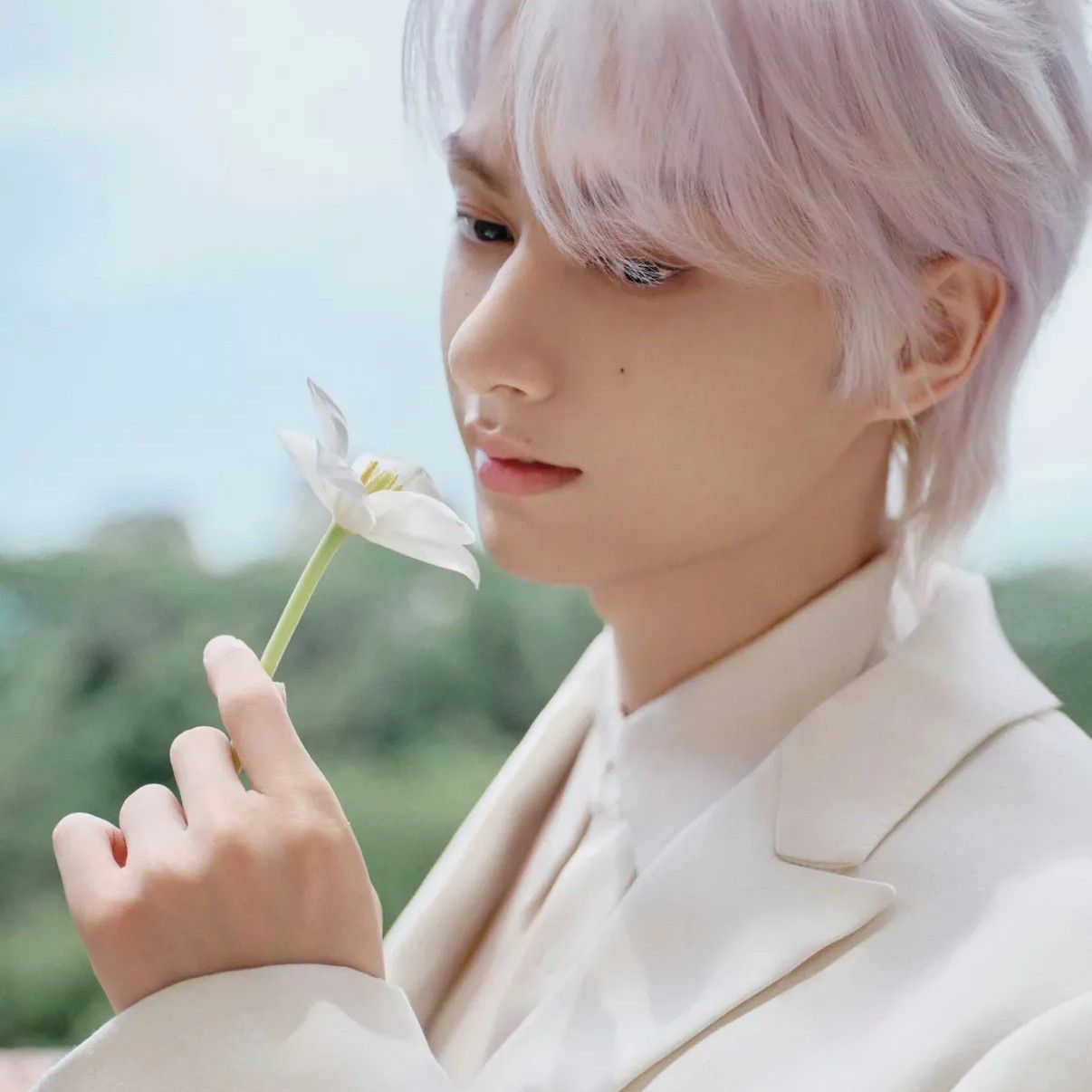 Latest photo of Wen Junhui