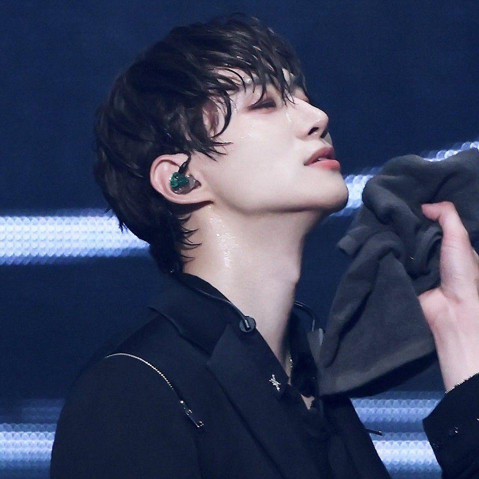 Recent activity shot of Lee Junho