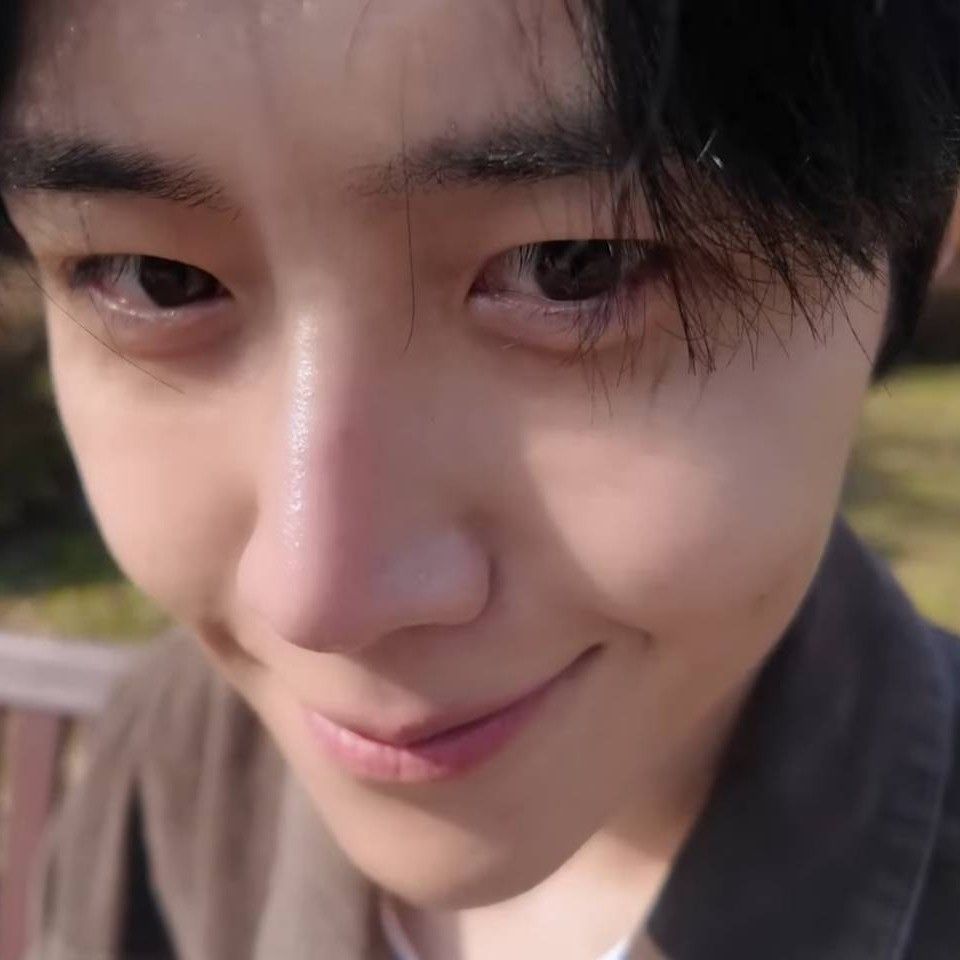 Momen yang diabadikan oleh penggemar Kim Seonho