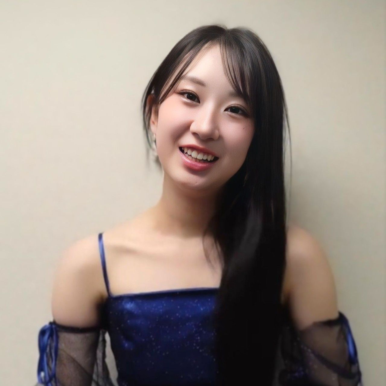 Cuplikan di balik layar dari Jeon Yujin