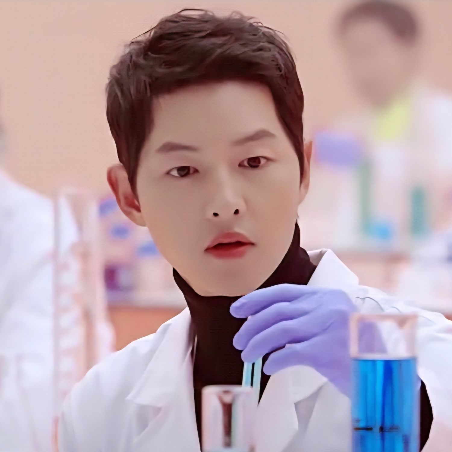 Behind-the-scenes cut of Song Joongki