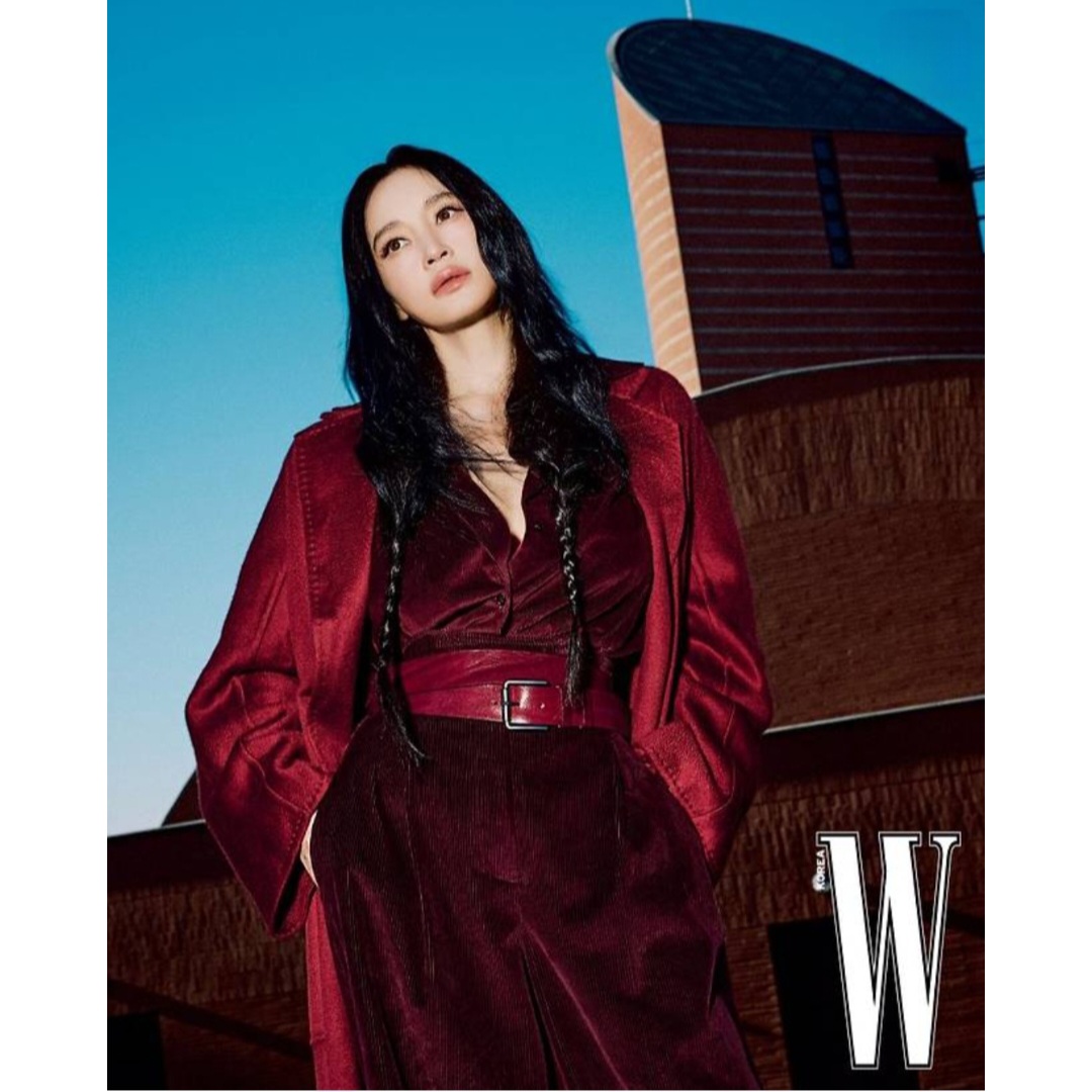 Latest photo of Kim Hyesoo
