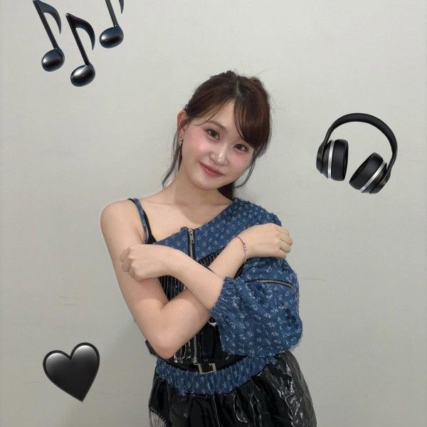 김다현의 비하인드 컷