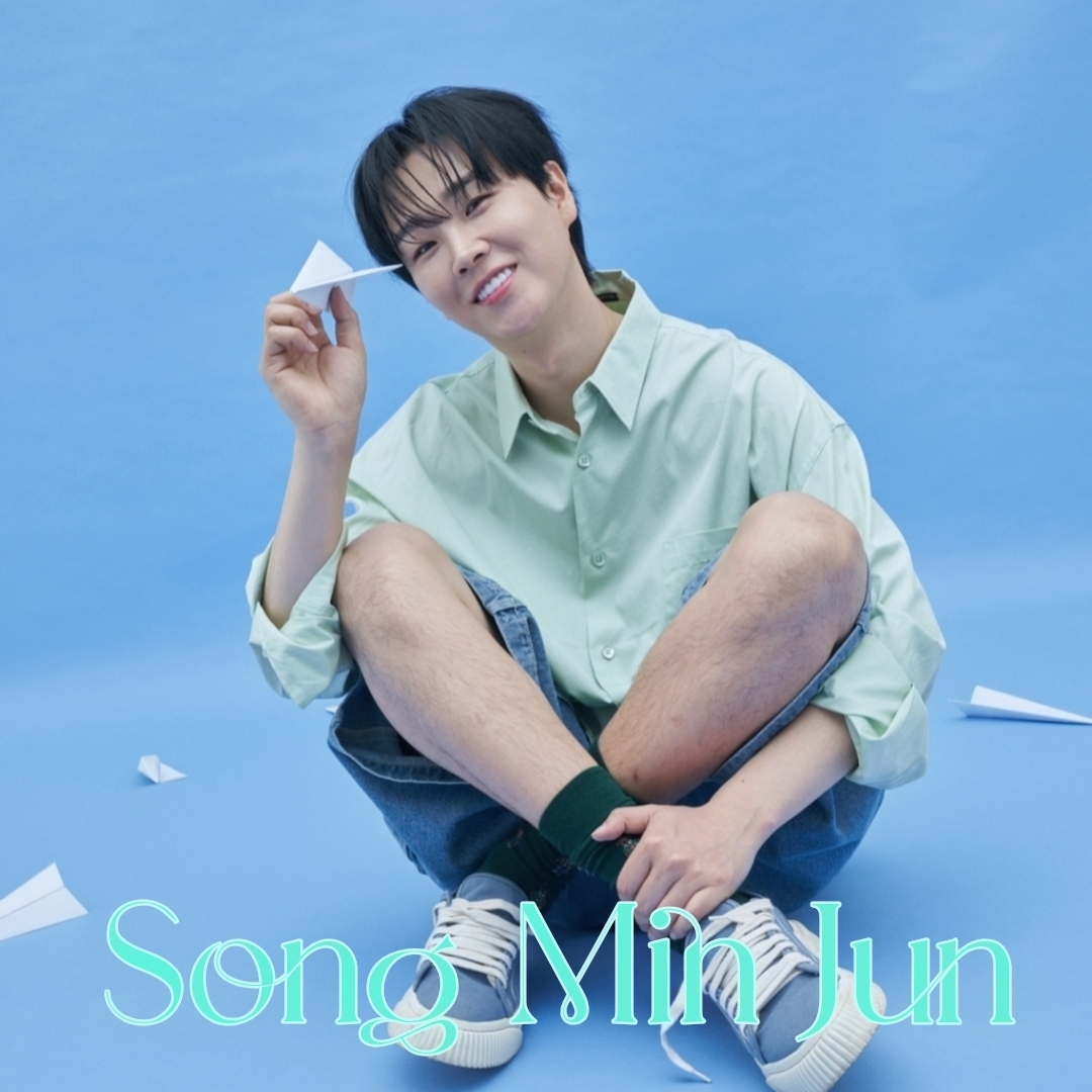 A moment captured by a fan of Song Minjun