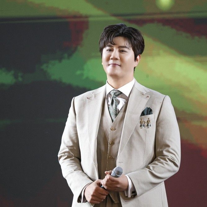 Foto kegiatan terbaru dari Jin Haesung