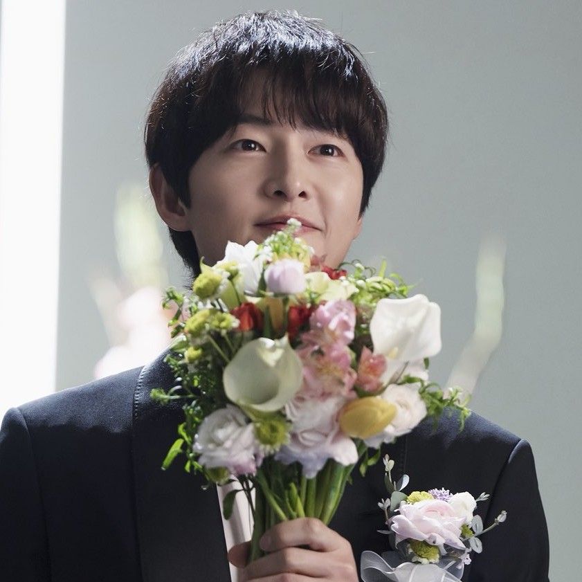 Foto terbaru dari Song Joongki