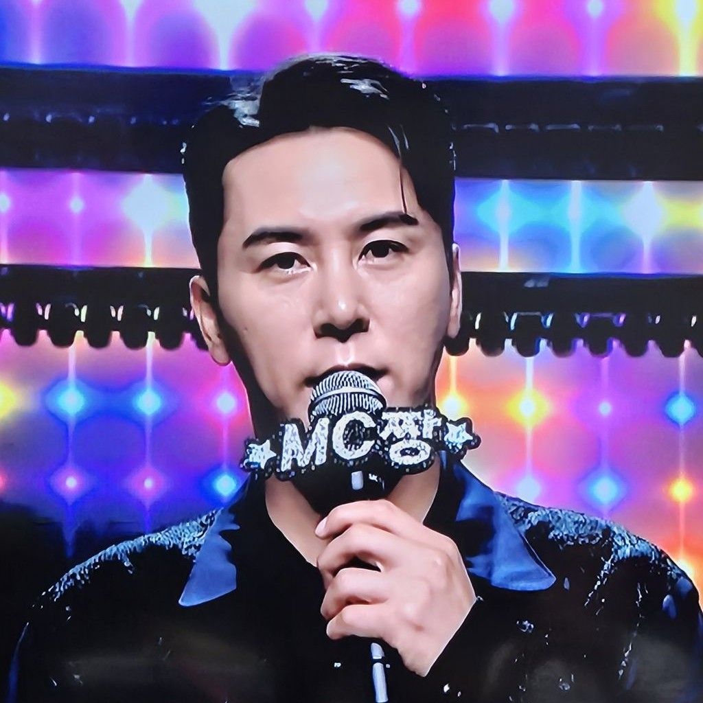 Recent activity shot of Jang Minho