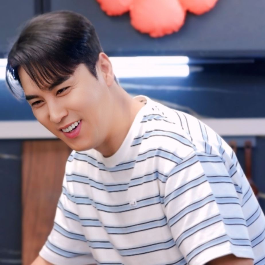 Behind-the-scenes cut of Jang Minho