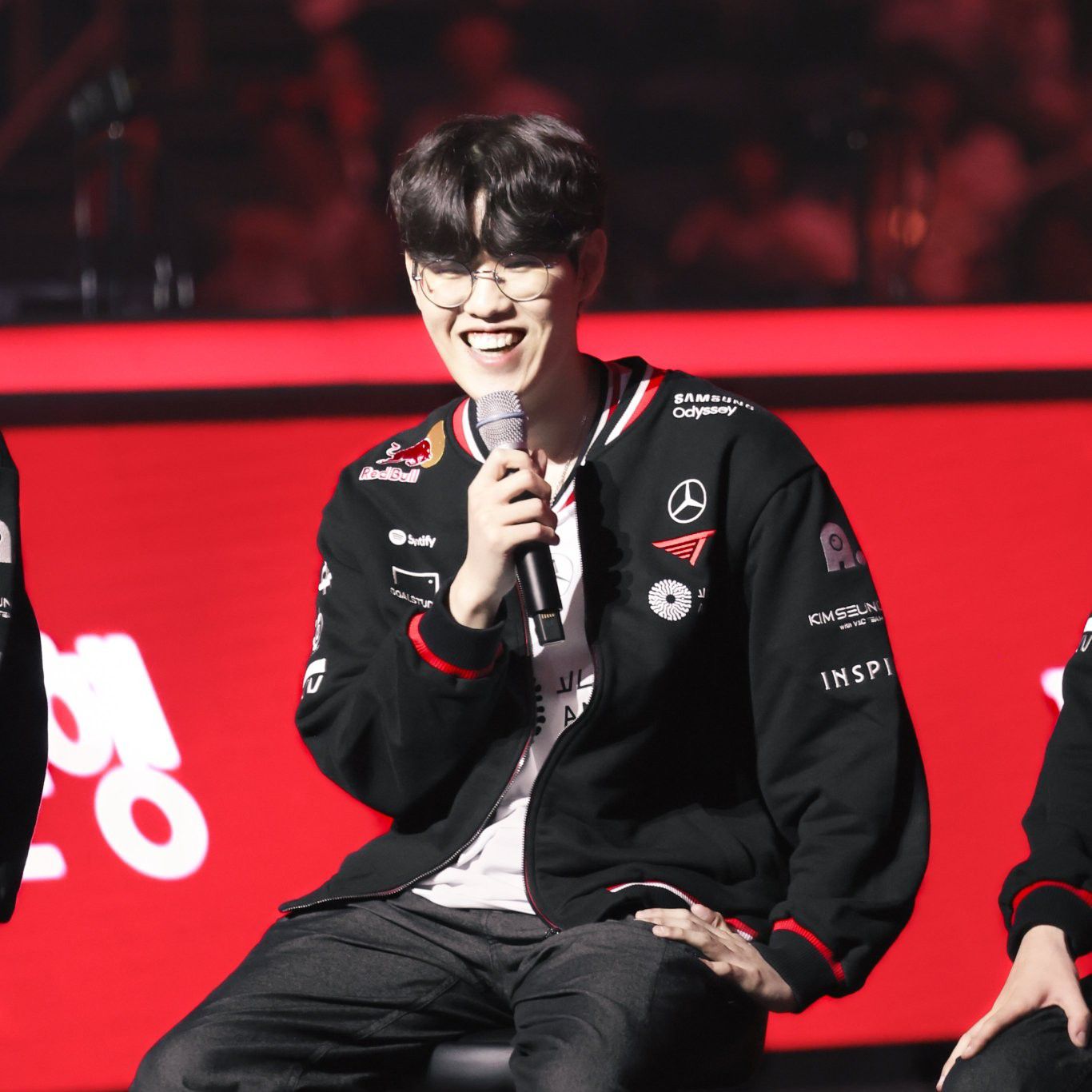 Behind-the-scenes cut of Oner