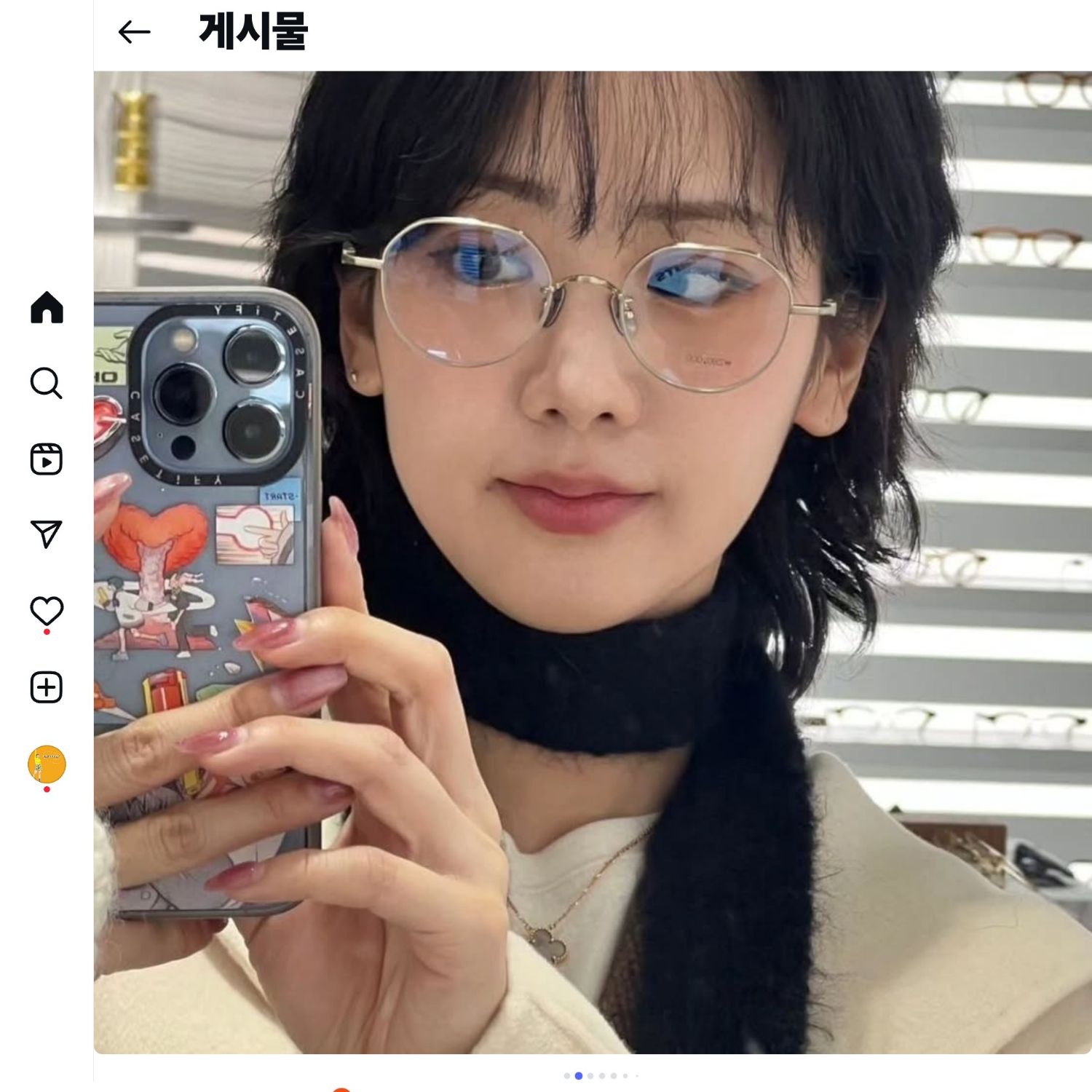 Behind-the-scenes cut of Kang Hyeyeon